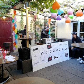 Jenni Ahtinen, Jumpru Pub. Dinkin nimi on "Garlic Night" eli oululaisittain "Yön Lööki".